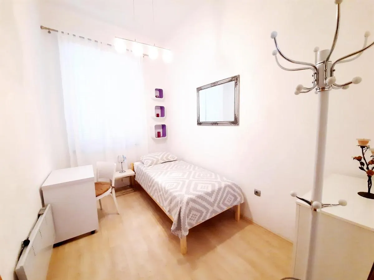 Apartment Ory Near The City Center With Free Parking Pula 0*,  Chorwacja